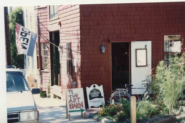1997-lisa-lyskava-exhibit-s-the-art-barn-newport-ri-usa-108F2A271-0A0C-5154-E9B1-7C05B748F554.jpg